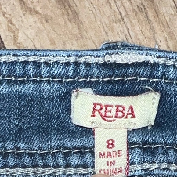 Reba Jeans - Picture 5 of 5